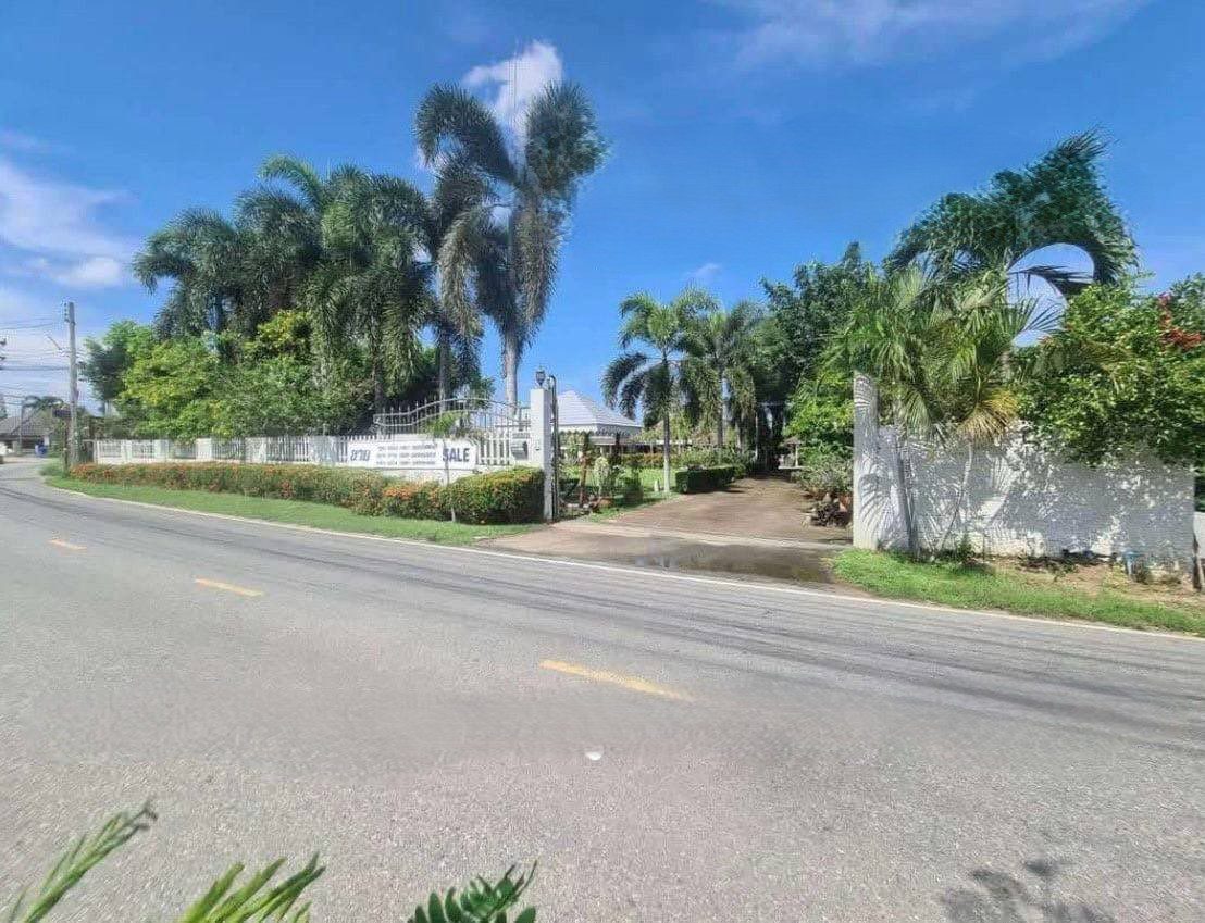 picture Two Private Pool Villas for Sale for Sale in Bang Saray - 1/17