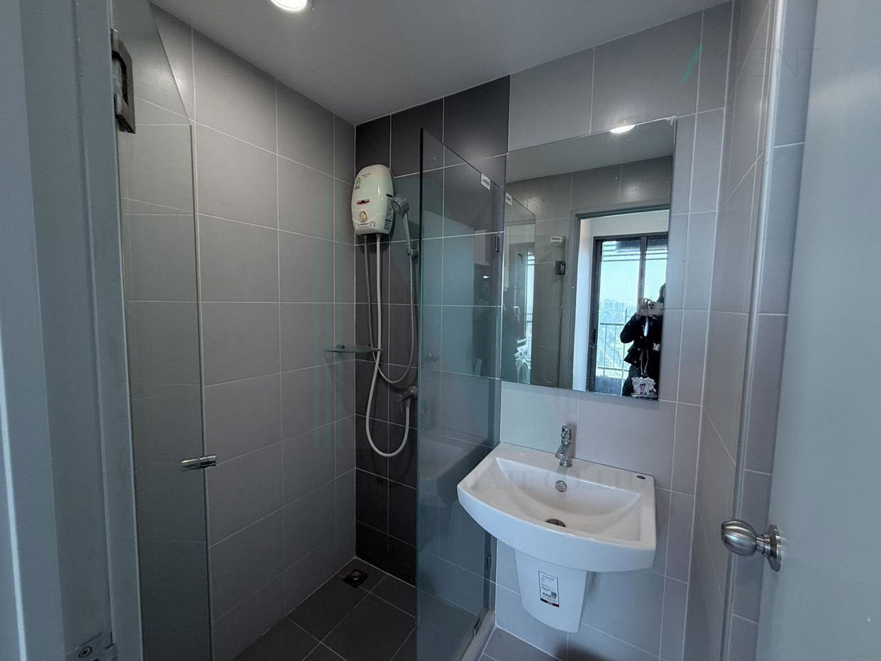 picture For Rent Condo IDEO MOBI SUKHUMVIT EASTGATE Building 1, Floor 18,Studio, Room size 22 sqm - 7/8