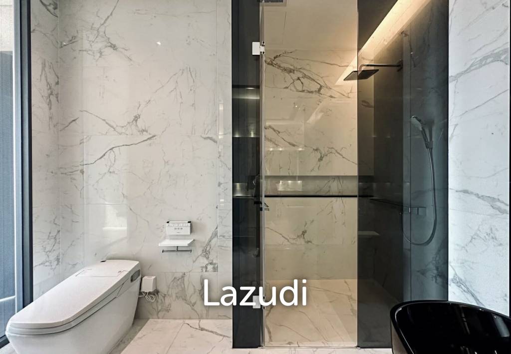 รูป Luxurious 2-Bed Freehold Condo in Bangkok - รูปที่ 6/10