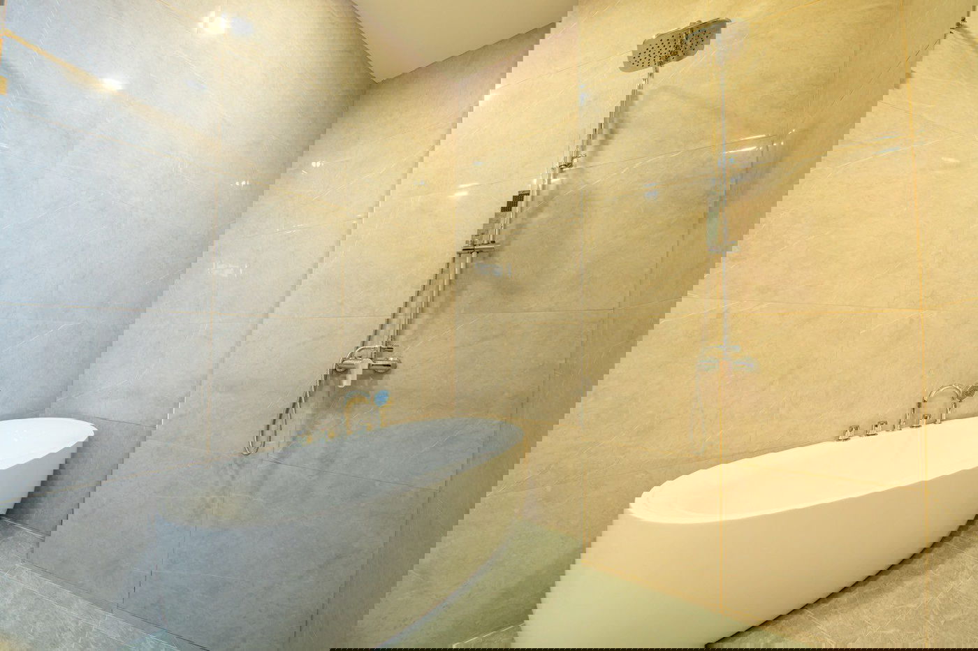 รูป ขายพูลวิลล่า 5 ห้องนอน ใน ห้วยใหญ่ - รูปที่ 15/16