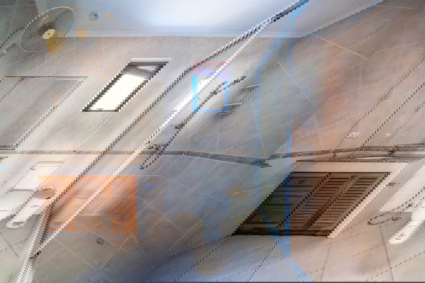 picture Luxury Villa in the Heart of Pratumnak, Pattaya - 14/14