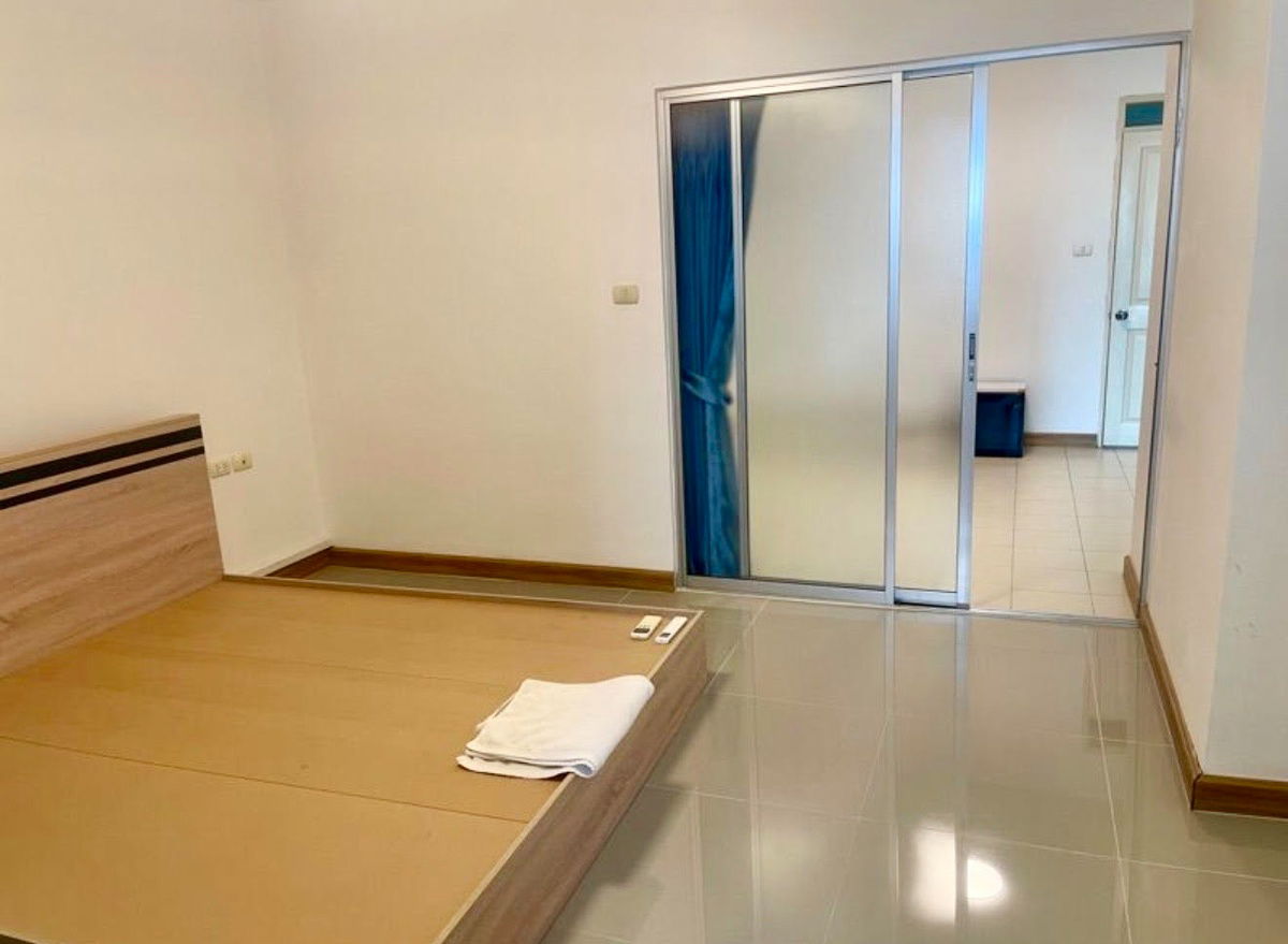 picture code : E43 Supalai Srinakarin Bedroom : 1 - 2/6