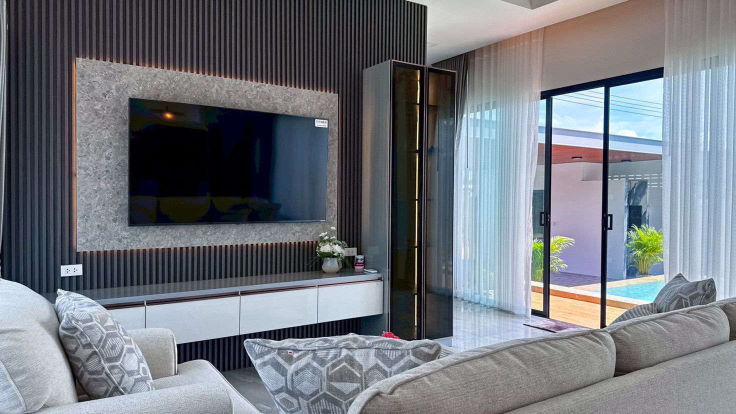 picture New Pool Villa Near Bang Saray Beach & Mountain Views - 3/17