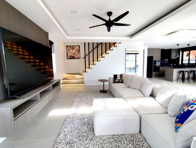 Houses for sale Wat Phra Yai : Zensiri Midtown Villa 3 Bedrooms for Sale