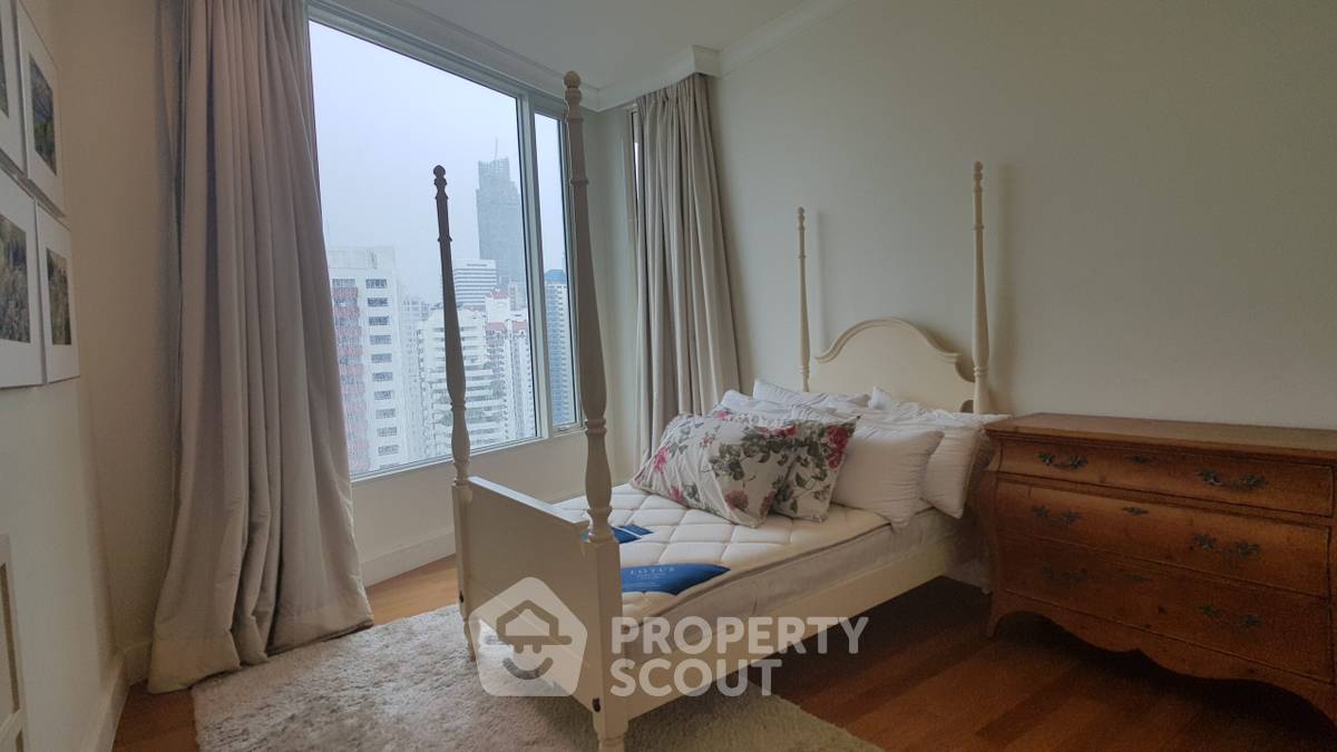 รูป คอนโด 4-ห้องนอน ที่ รอย์ช ไพรเวท เรสซิเดนซ์ส ใกล้ MRT สุขุมวิท (ID 513858) - รูปที่ 13/19