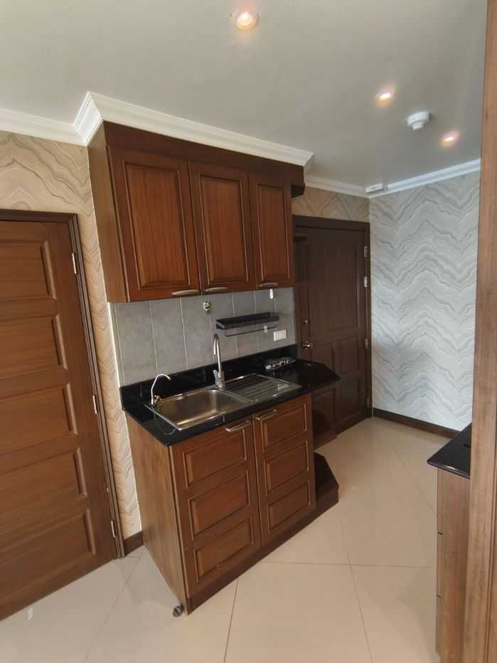 picture Jomtien Plaza Condotel (406/261 Village. 12, Jomtien Beach Road, Nongprue,  Chonburi 20150) - 5/42