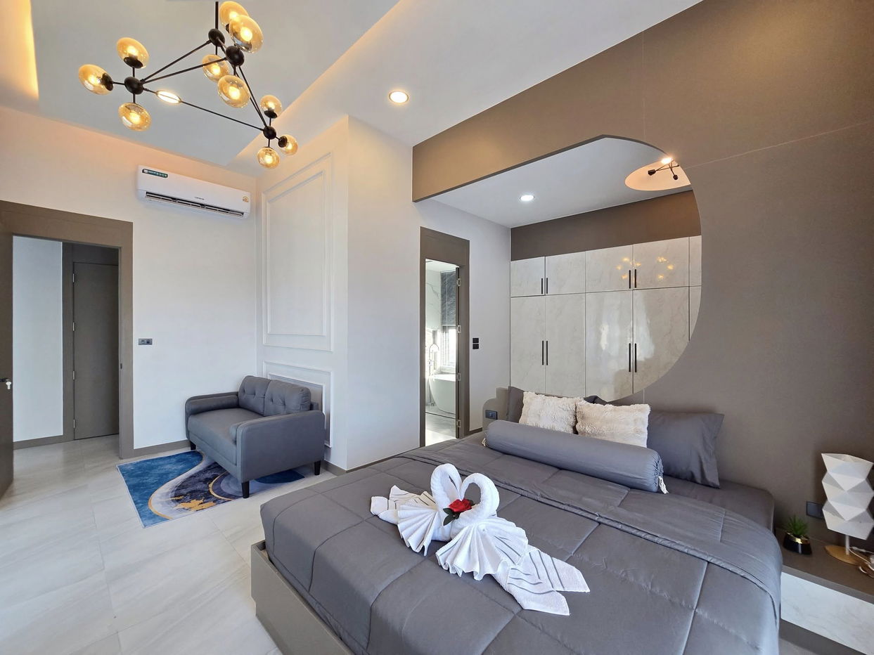 picture 3 Bedrooms Pool Villa in Mabprachan for Sale - 15/21