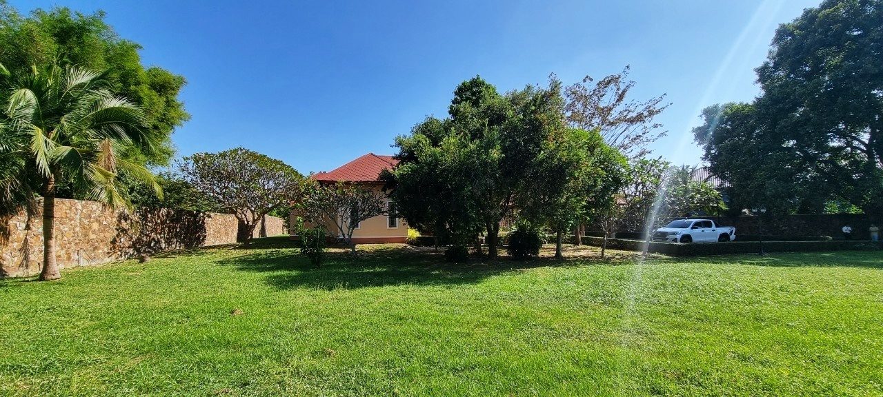 picture Land and House for Sale in Mabprachan - 8/16