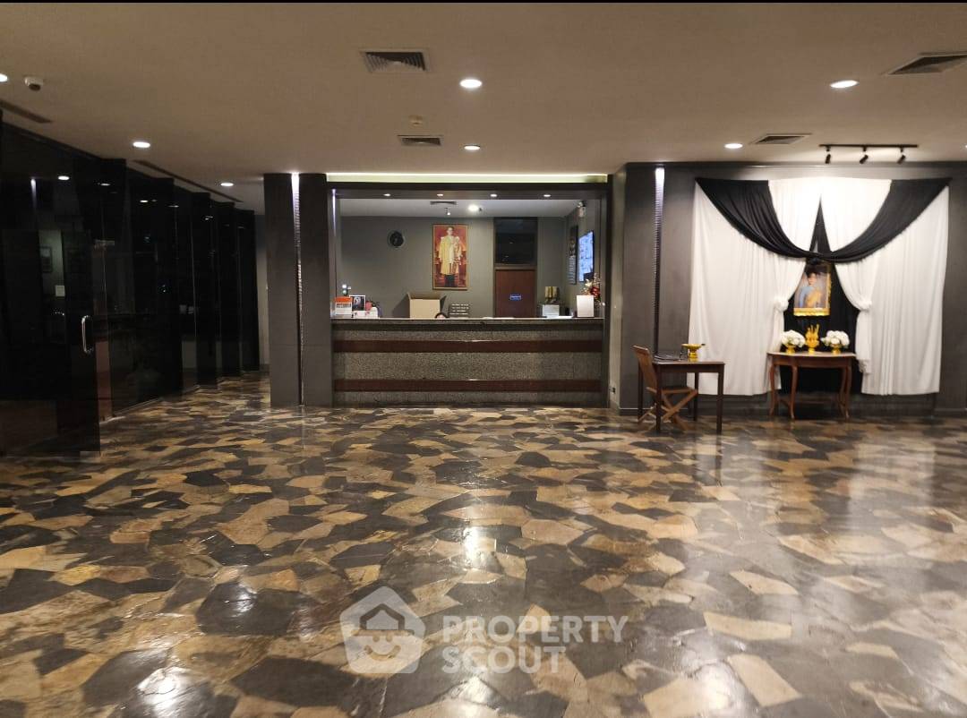 picture Studio Condo at Jomtien Plaza Condotel close to Jomtien Beach (ID 2462657) - 23/28