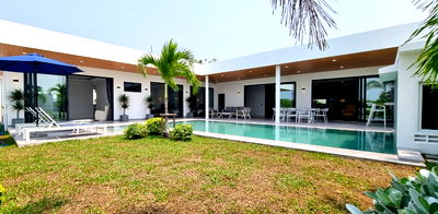 บ้านเดี่ยว ถนนชัยพฤกษ์ 2 : ขายพูลวิลล่าหรู 3 ห้องนอน ในชัยพฤกษ์