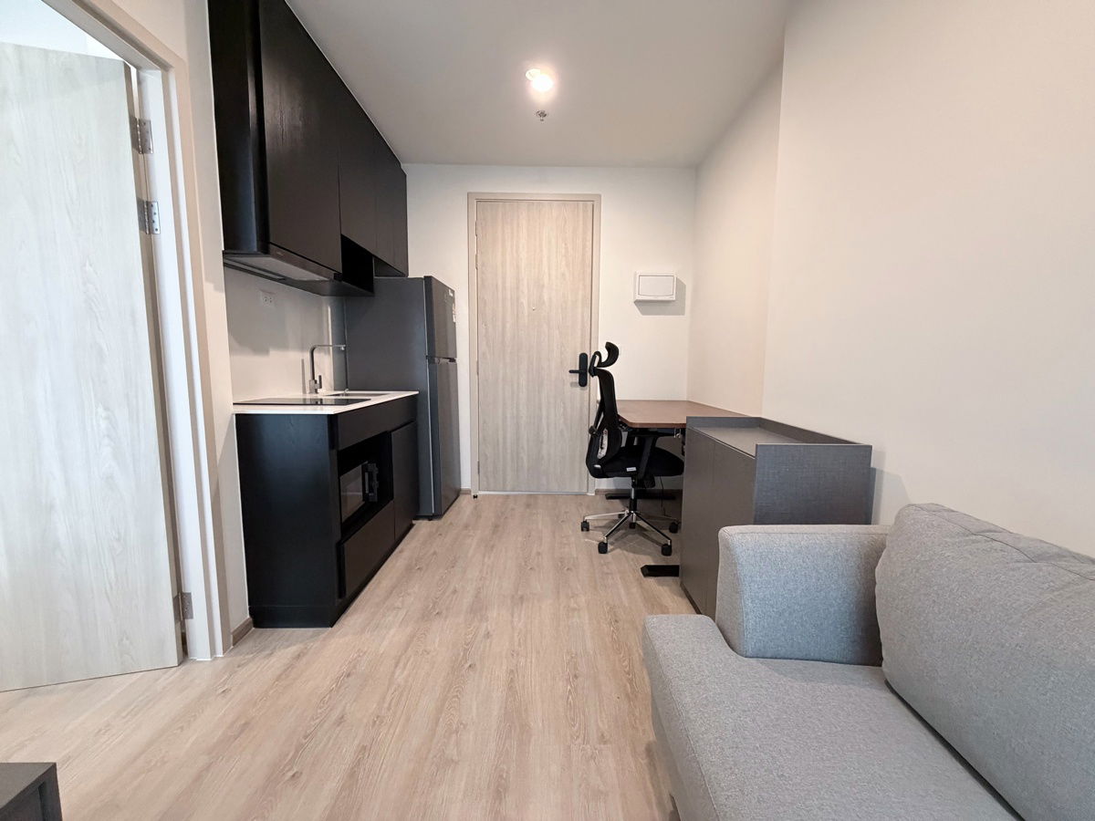 picture For Rent " 𝐍𝐮𝐞 𝐃𝐢𝐬𝐭𝐫𝐢𝐜𝐭 𝐑𝟗 " 1 Bedroom 1 Bathroom , Size 26 Sq.m. Near : GTower , MRT-Rama9 - 6/19