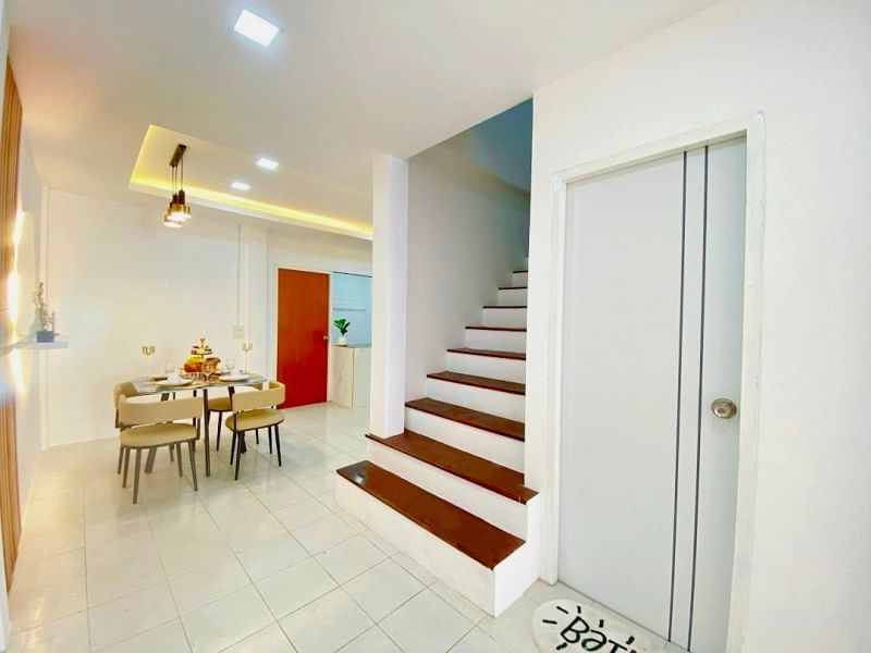 picture Townhouse For Sale 2 beds in East Pattaya - 2/7