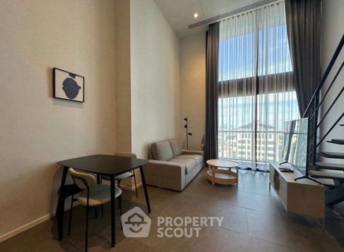 1-BR Condo at The Lofts Silom near BTS Surasak (ID 1580174)