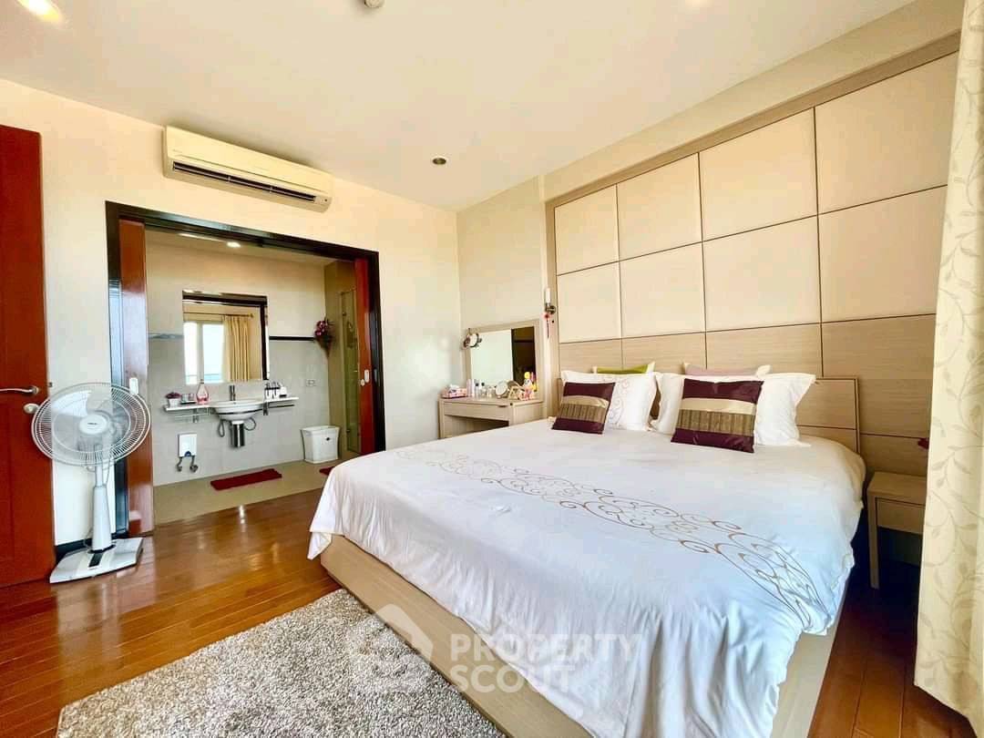 รูป คอนโด 2-ห้องนอน ที่ โบ๊ทเฮ้าส์ หัวหิน ใกล้ เดอะ เวเนเซีย (ID 2458815) - รูปที่ 14/22