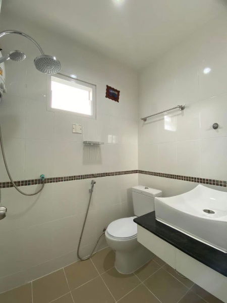 รูป ให้เช่า Imperial Village Sukhumvit (อิมพีเรียล วิลเลจ สุขุมวิท) 5 ห้องนอน 5 ห้องน้ำ 1 ห้องแม่บ้าน - รูปที่ 17/19