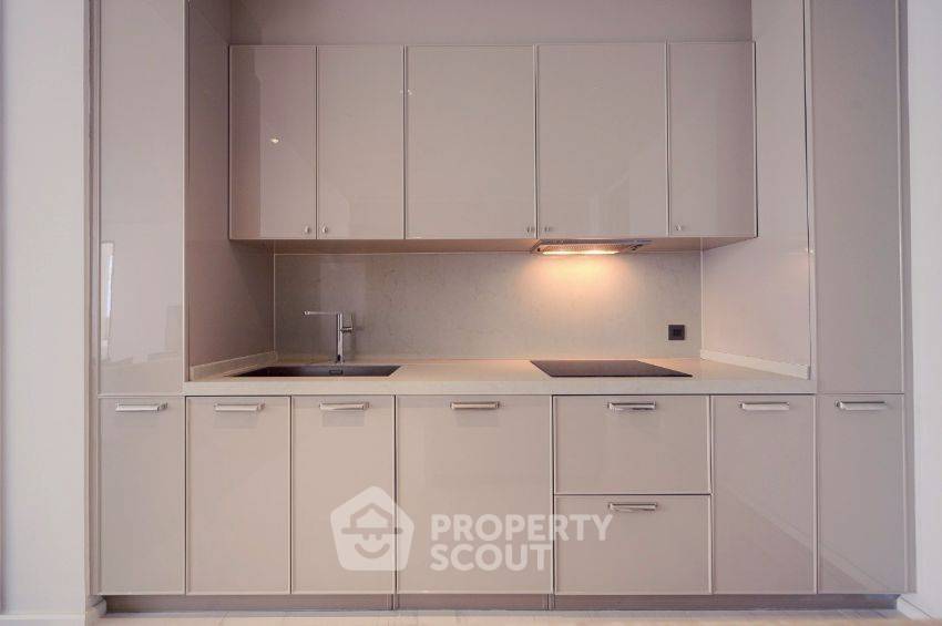 picture 3-BR Condo at KRAAM Sukhumvit 26 near BTS Phrom Phong (ID 2462338) - 8/15