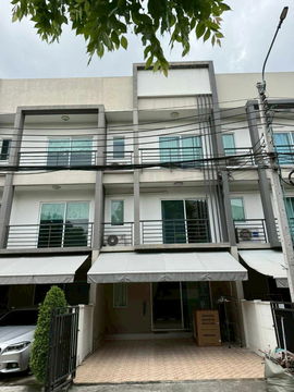Townhome for Rent  Baan Klang Muang Sukhumvit 77 Soi On Nut 17 (SPSEVE1476)