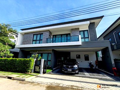 Houses for sale : luxurious design, elevated atmosphere the city bangna 3