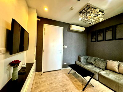 Condos for sale Soi Buakhao : 1 Bedroom The Base Condo for Sale