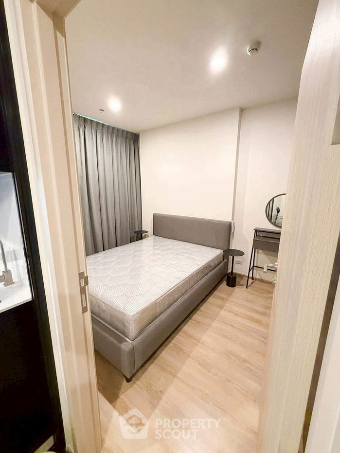 picture 1-BR Condo at Nue District R9 near MRT Phra Ram 9 (ID 2459961) - 5/9