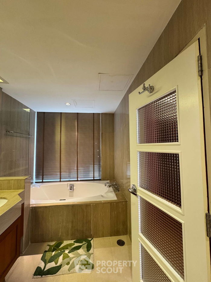 รูป คอนโด 2-ห้องนอน ที่ หลังสวน วิลล์ คอนโดมิเนียม ใกล้ BTS ราชดำริ (ID 2026089) - รูปที่ 28/31