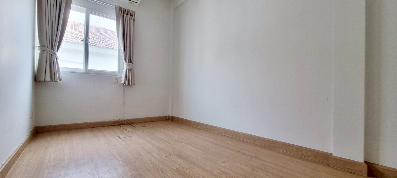 picture 2-Storey House for Sale in East Pattaya - 7/9