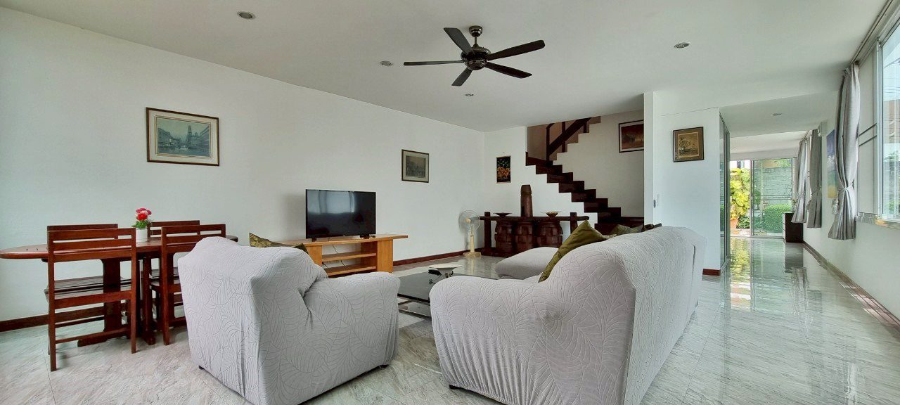 รูป บ้าน 4 ห้องนอนให้เช่าในจอมเทียน - รูปที่ 5/24