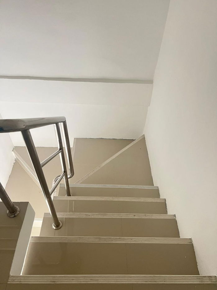 รูป 🏡 𝗛𝗢𝗨𝗦𝗘 𝗙𝗢𝗥 𝗦𝗔𝗟𝗘 | ทาวน์โฮม 3 ชั้น Petch Tawi Buddhamonthon Sai 5 หมู่บ้านเพชรทวี พุทธมณฑล สาย 5 ⚡️ - รูปที่ 8/15