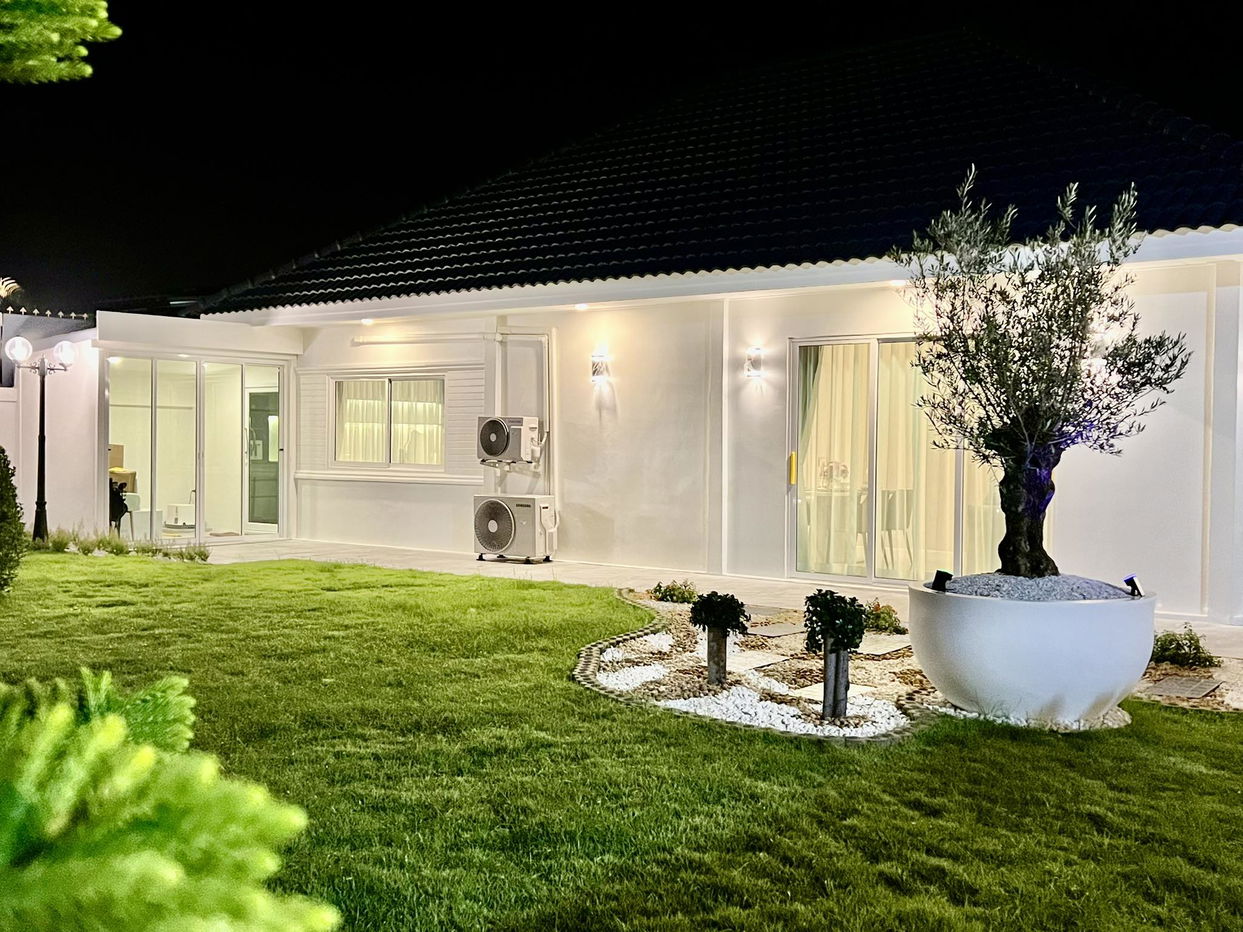 รูป ขายบ้านเดี่ยวชั้นเดียวสไตล์โมเดิร์นในพัทยาตะวันออก - รูปที่ 1/14