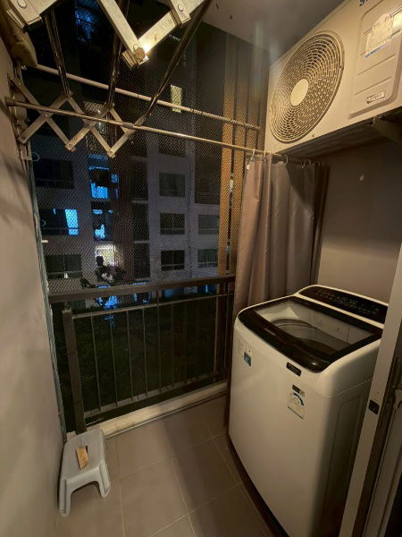 รูป ห้องใหญ่ 28 ตรม #วิวสวน สภาพสะอาด ห้องเย็นมาก #ห้องมีเครื่องซักผ้า #ติดระข่ายกันนก ห้องพร้อมอยู่ได้เลย *** - รูปที่ 7/11