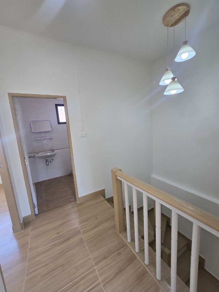 รูป ทาวน์เฮ้าส์ รีโนเวทใหม่ ทำเลดี พร้อมเฟอร์ฯ หมู่บ้าน บุศรินทร์-รามอินทรา ถนนพระยาสุเรนทร์ 40 คลองสามวา - รูปที่ 21/28