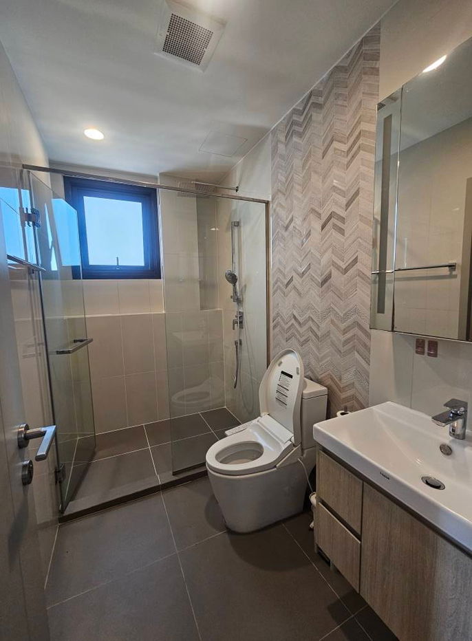 รูป ให้เช่า คอนโด โอกะ เฮ้าส์ สุขุมวิท 36 BTS ทองหล่อ  BTS Thonglor 1 กม. Shuttle service ราคา 30,000 บาทต่อเดือน - รูปที่ 8/8