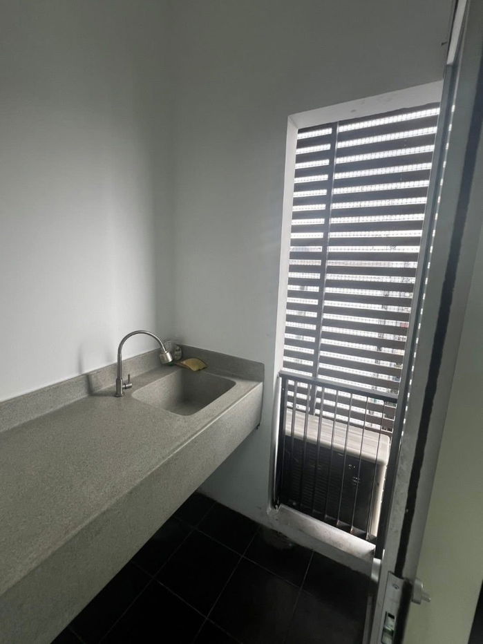 picture #S5105 For Rent A Space Asoke-Ratchada - 14/14