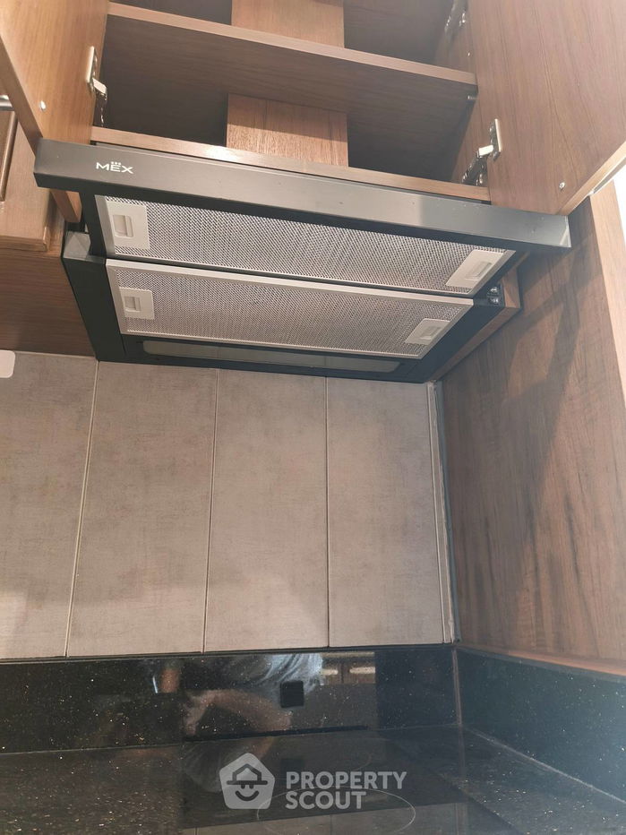 picture Studio Condo at Jomtien Plaza Condotel close to Jomtien Beach (ID 2462657) - 18/28