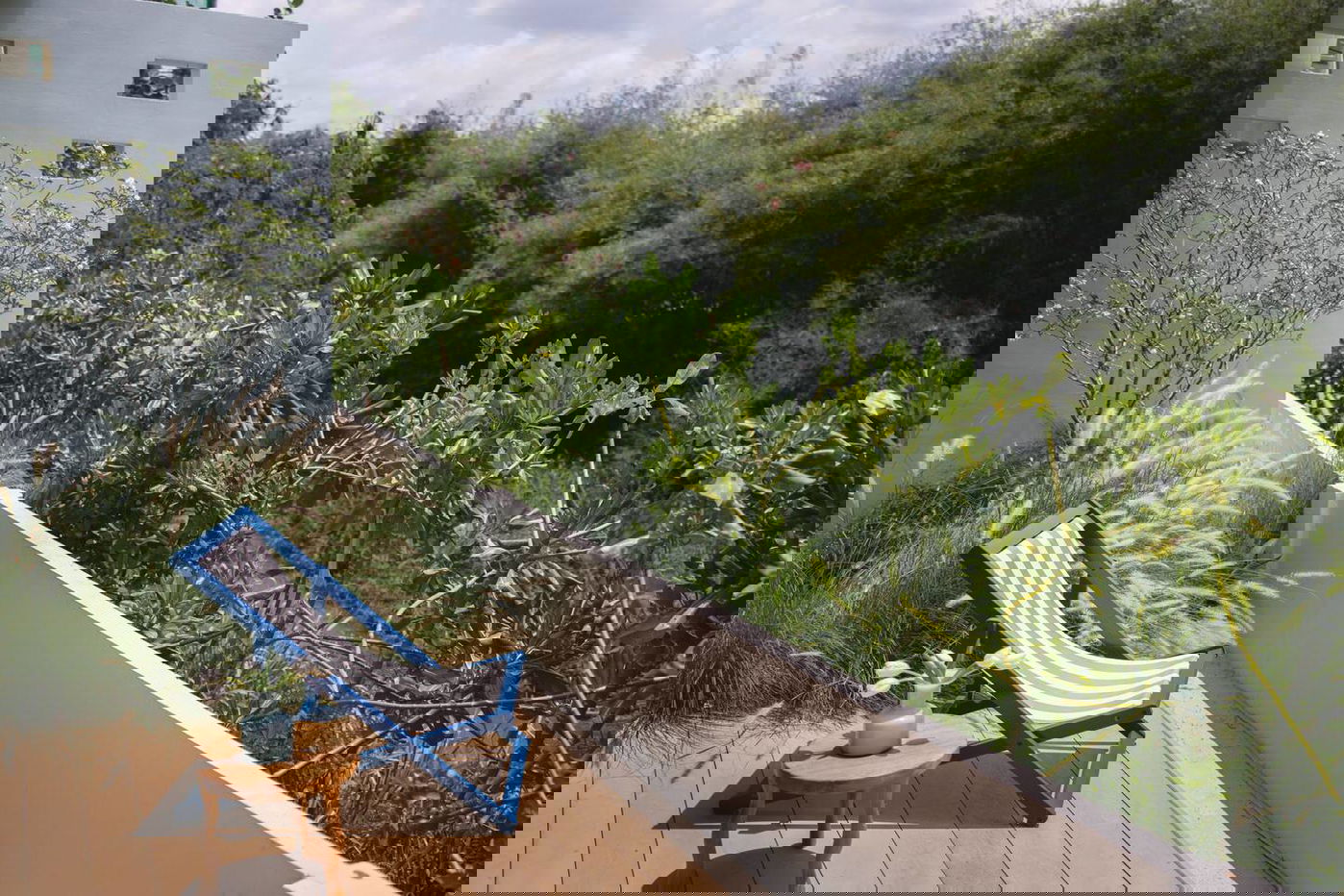 picture Luxury 4 Bedrooms Pool Villa in Na Jomtien for Sale - 16/16