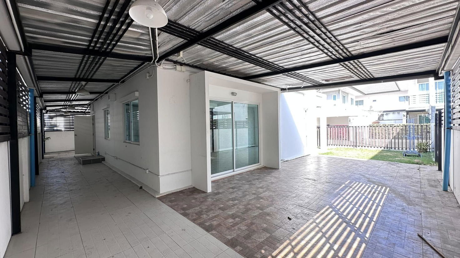 รูป 3 Bedrooms House for Sale in East Pattaya - รูปที่ 11/12