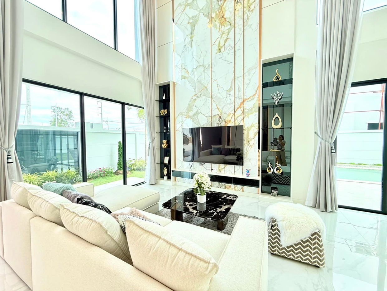 รูป ขายบ้านเดี่ยว 5 ห้องนอน พูลวิลล่า อีสต์ปัตตา - รูปที่ 3/18