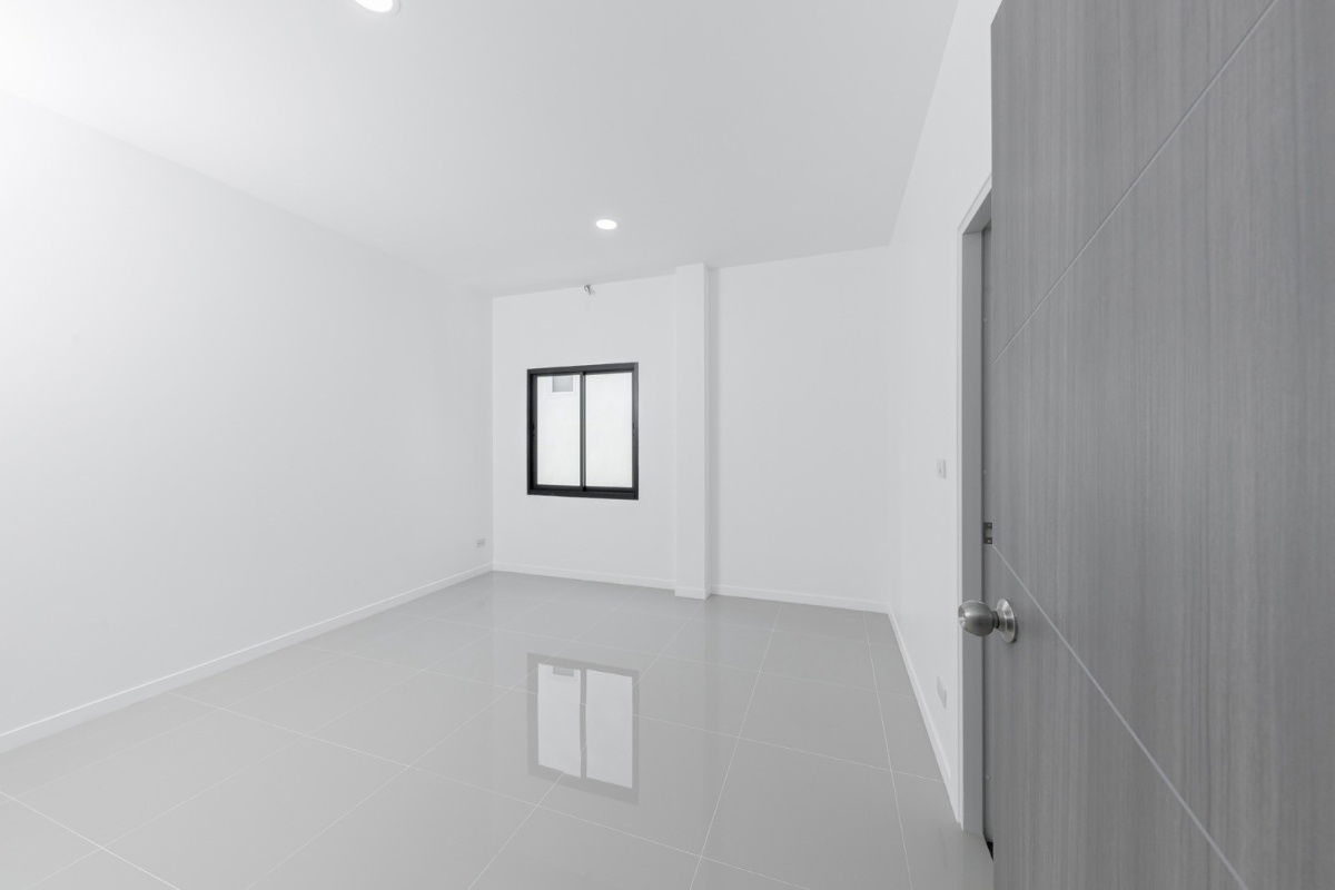 รูป ขายบ้านเดี่ยวสองชั้น 3 ห้องนอน 3 ห้องน้ำ 1 ห้องครัว 2 ที่จอดรถ - รูปที่ 18/30