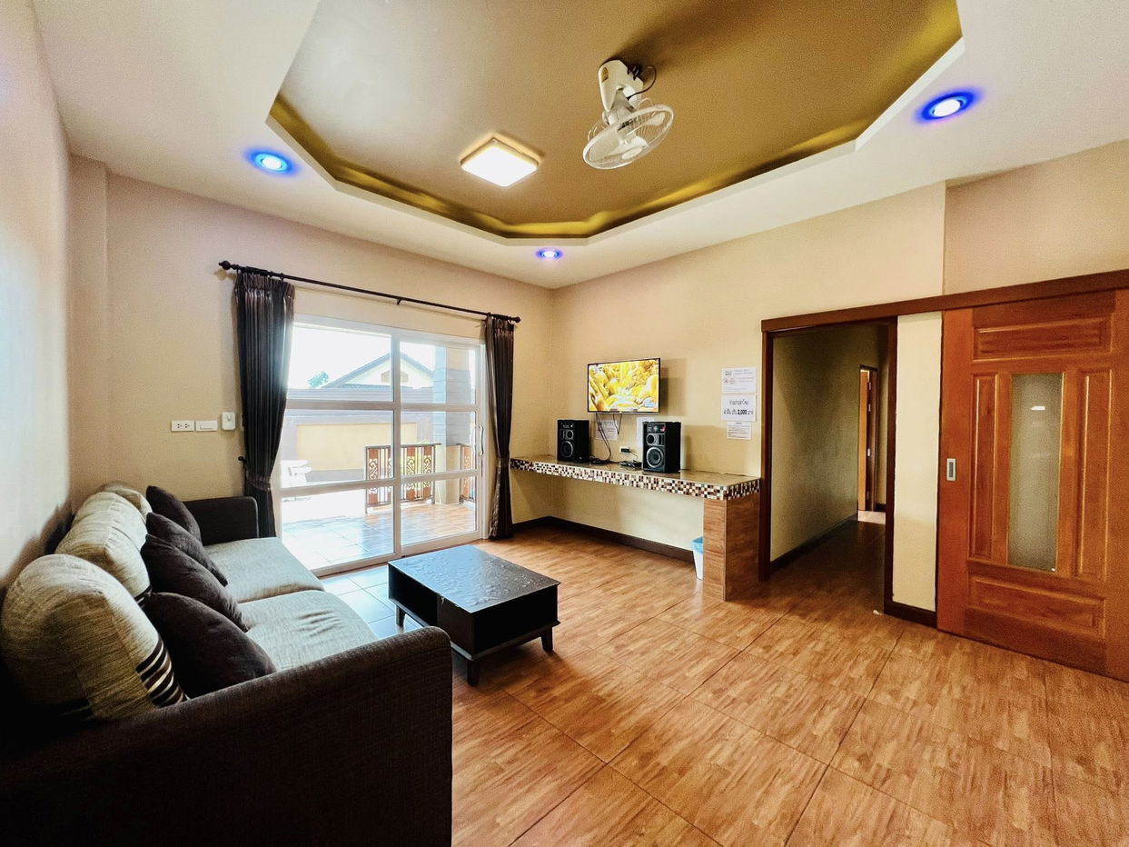 รูป วิลล่า 3 ห้องนอนให้เช่าในมาบประชัน พร้อมสระว่ายน้ำส่วนตัว - รูปที่ 3/6