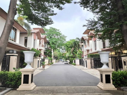 รูปภาพ For rent Baan Sansiri Sukhumvit 67 98 wah, 450 sq.m.,4 bedroom 5 bathroom