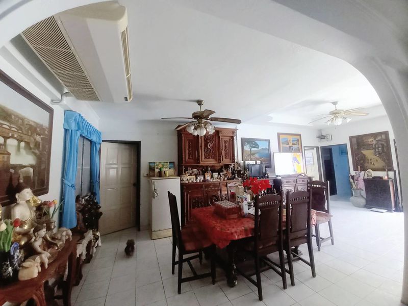 picture Pool Villa – For Sale in South Pattaya - 9/15