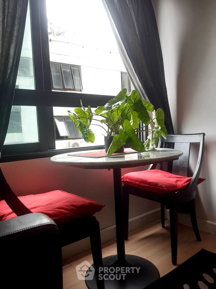 picture 1-BR Condo at The Seed Mingle Sathorn-Suanplu near BTS Sala Daeng (ID 881024) - 8/14