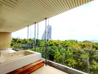 ขายคอนโด : The Cove Pattaya 2 Bedrooms for Sale