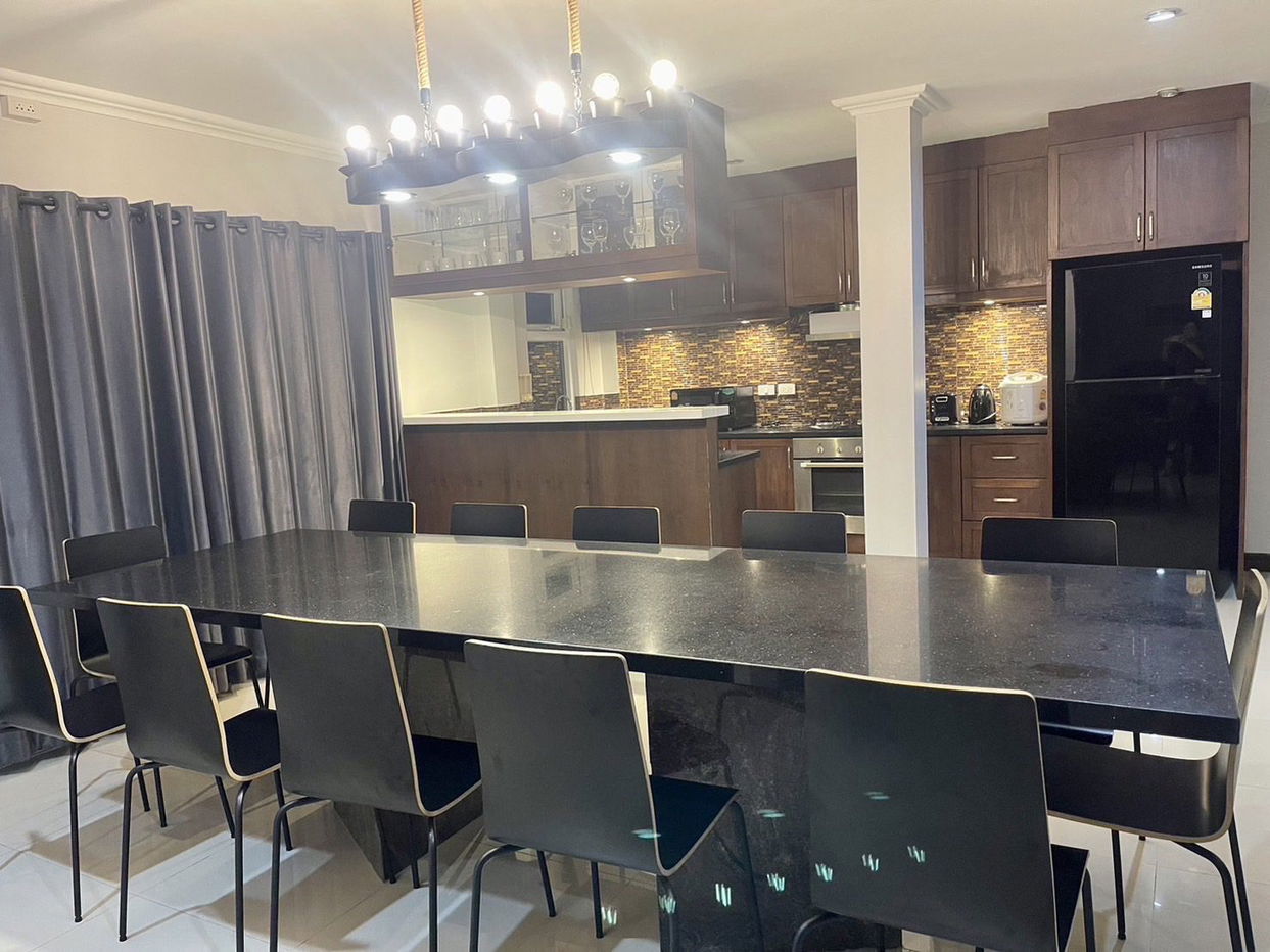 รูป ขายวิลล่าพูลวิลล่าส่วนตัว ริมหาดพัทยา - รูปที่ 5/16