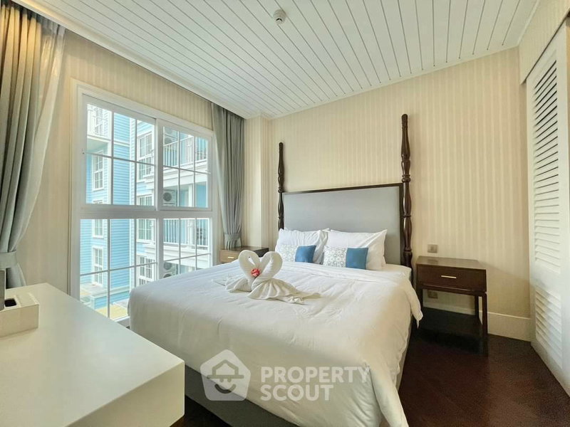 คอนโดให้เช่า : คอนโด 1 ห้องนอน Grand Florida Beachfront Pattaya นาจอมเทียน (ID 2137226)