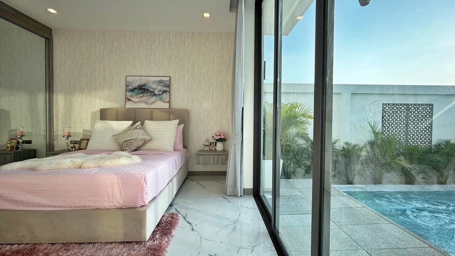 picture 4 Bedrooms Pool Villa in East Pattaya for Sale - 12/14