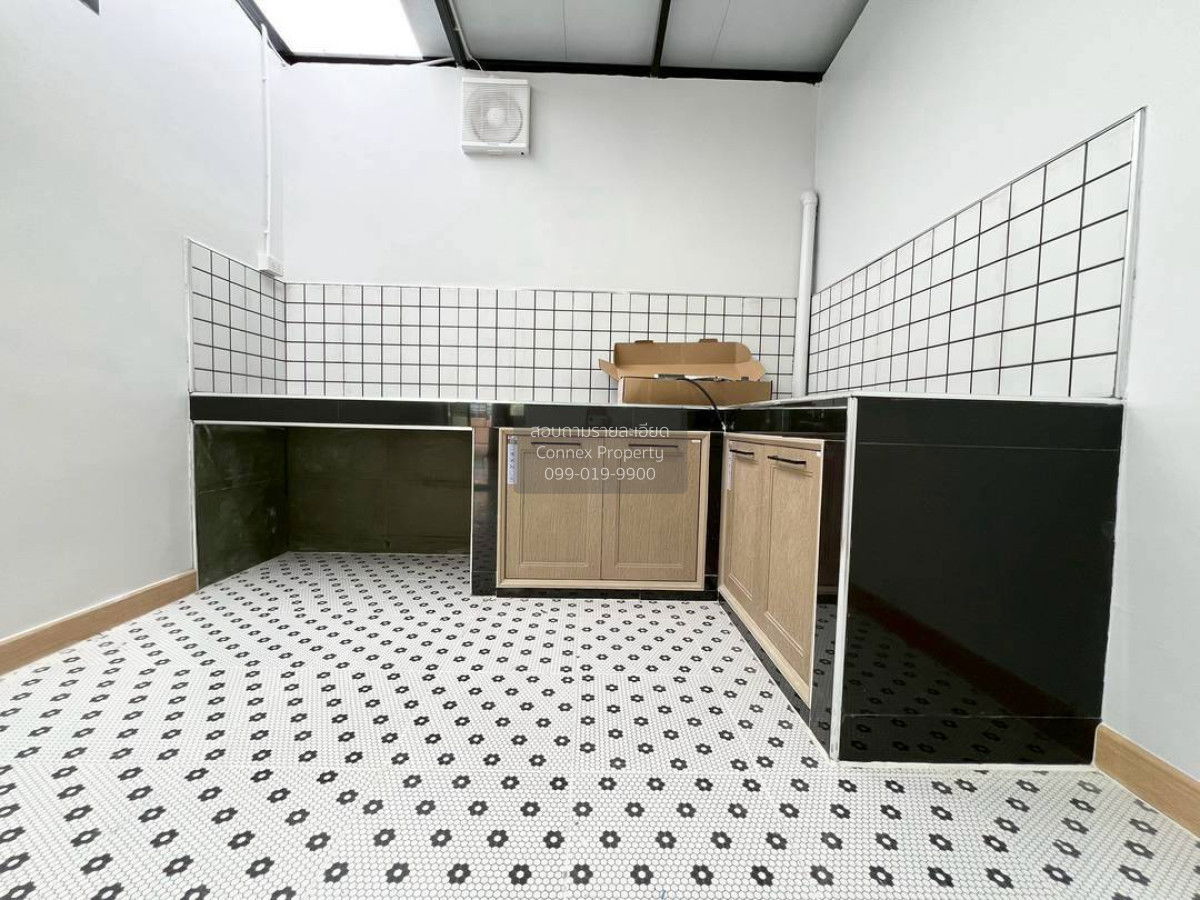 รูป ขายทาวน์เฮ้าส์/ทาวน์โฮม  บัวทองธานี เฟส 15 รีโนเวทใหม่ บางบัวทอง บางบัวทอง นนทบุรี CX-138971 ✅ ทักไลน์ @connexproperty ตอบทันที ทีมงานมืออาชีพ ✅  - รูปที่ 8/10