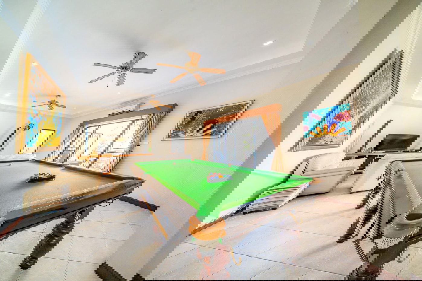 picture Luxury Villa in the Heart of Pratumnak, Pattaya - 3/14