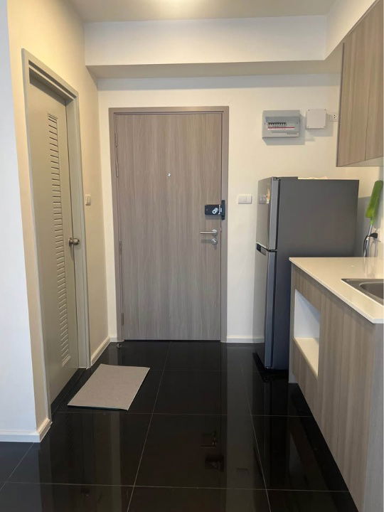 picture R2808 Condo For Rent A Space Mega 2 - 7/10