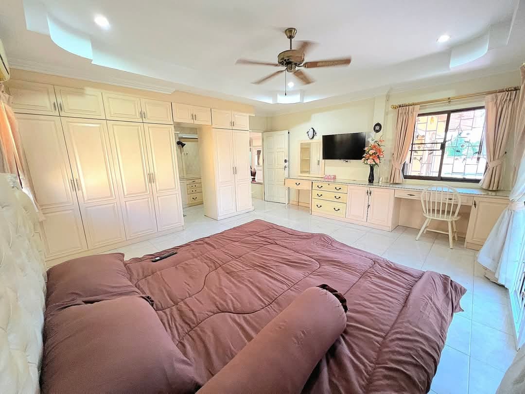 picture 3 Bedroom House in Nong Pla Lai - 7/13